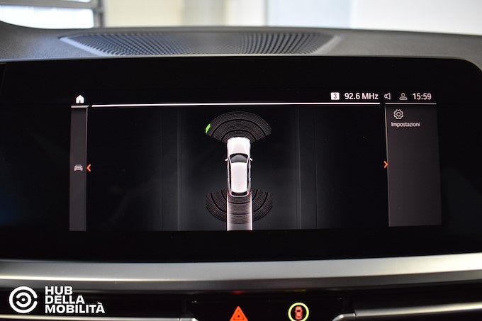 BMW 318d 48V Touring Business Advantage